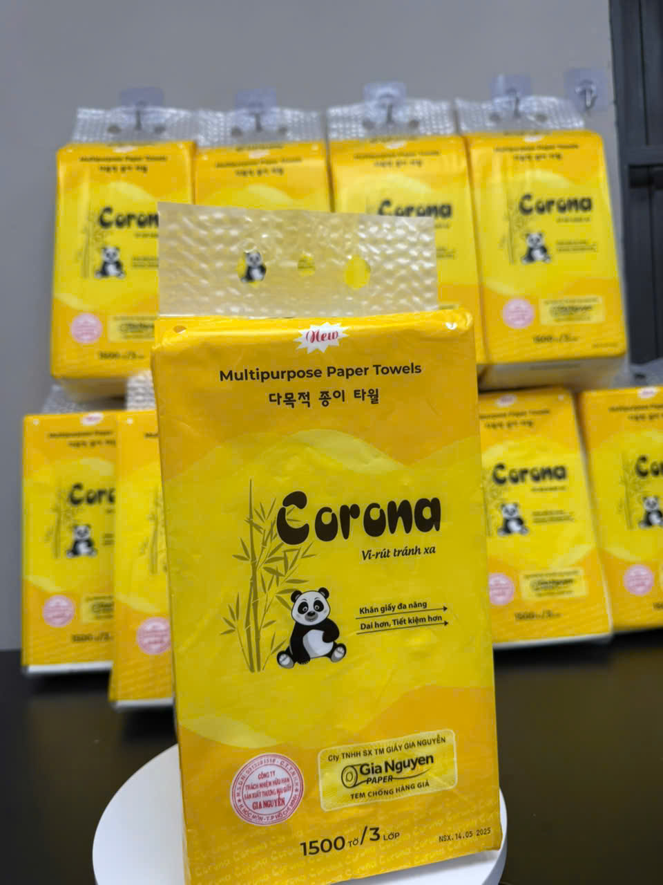 Yellow Corona multi-purpose tissue pack 1500 sheets.